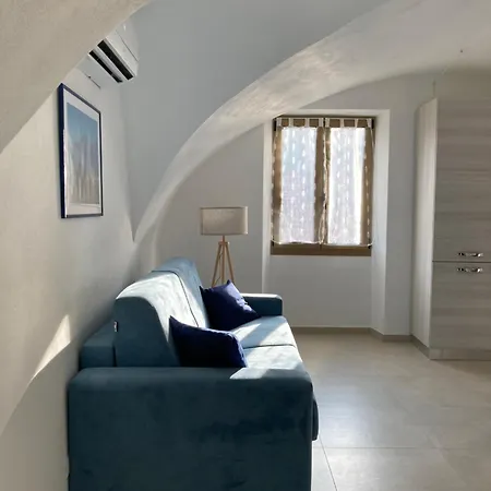 Monolocale Botte Gaia Isolabona